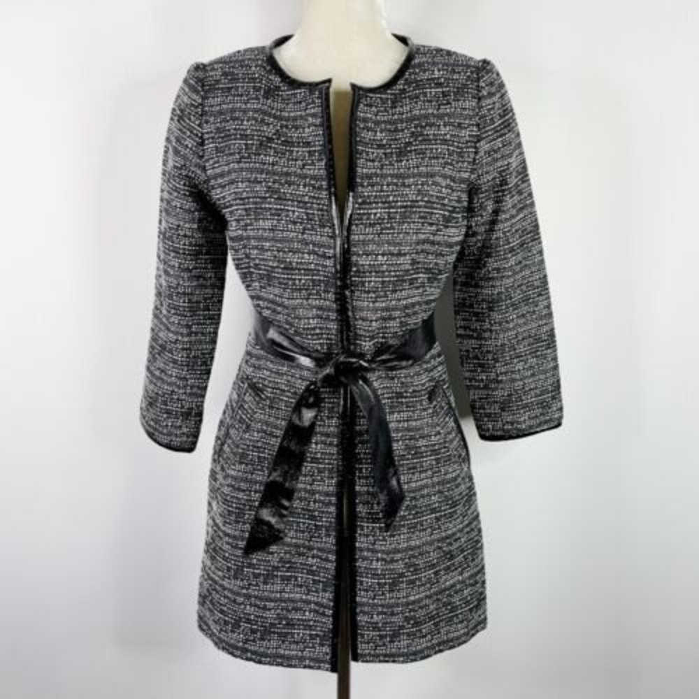 Cache Luxe Women's Sweater Jacket Blazer Size XS Black White Tweed Long Hooks